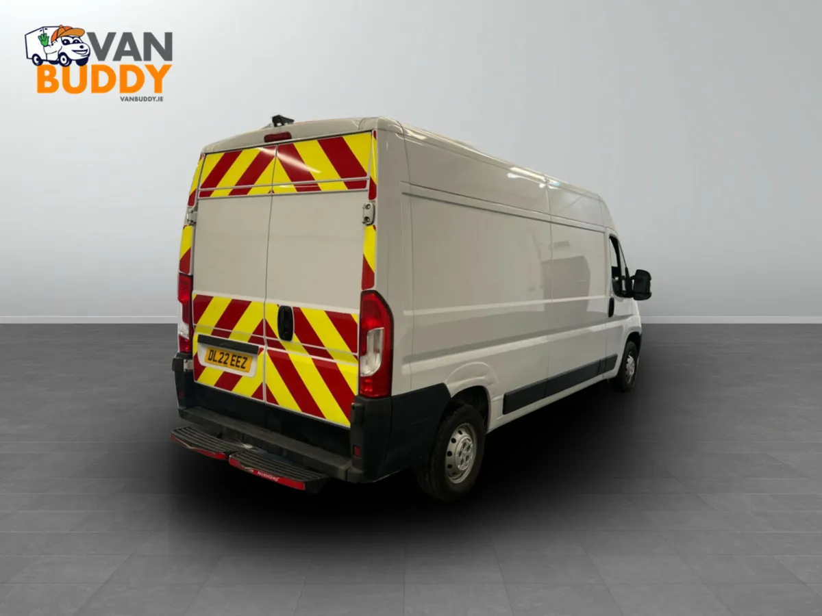 Vauxhall Movano 2.2 CDTi 3500 BiTurbo Dynamic FWD - Image 3