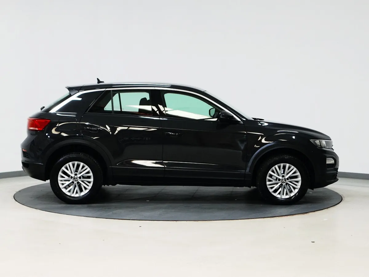 *52* 2021 Volkswagen T-Roc 2.0 TDI S EVO - Image 3