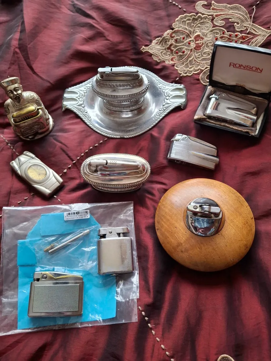 VINTAGE  LIGHTERS - Image 3