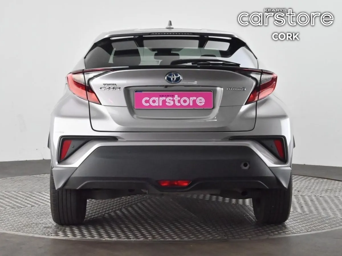 Toyota C-HR 1.8 Hybrid Sport - Image 4