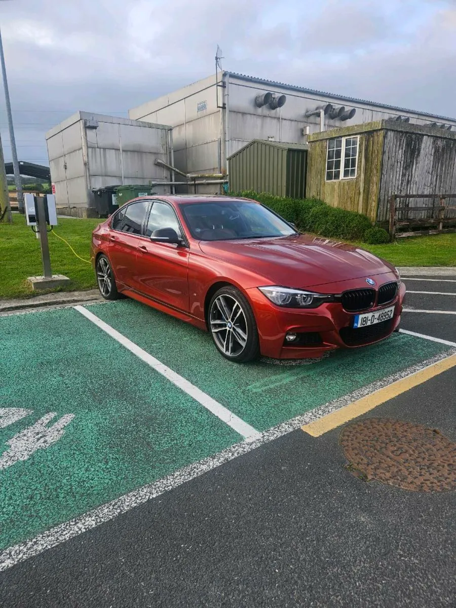 Bmw 330e - Image 1