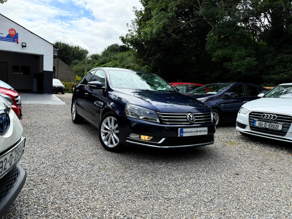 Volkswagen Passat 142 (Automatic) - Image 1