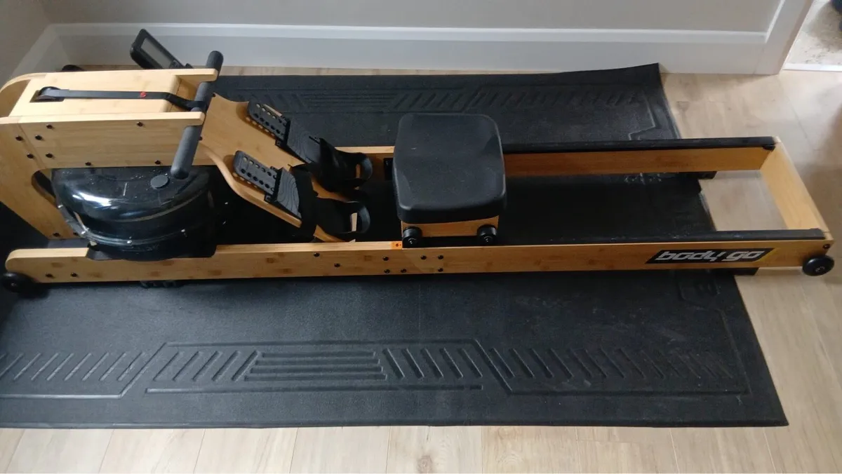 BodyGo Premium Water Rower - Image 1