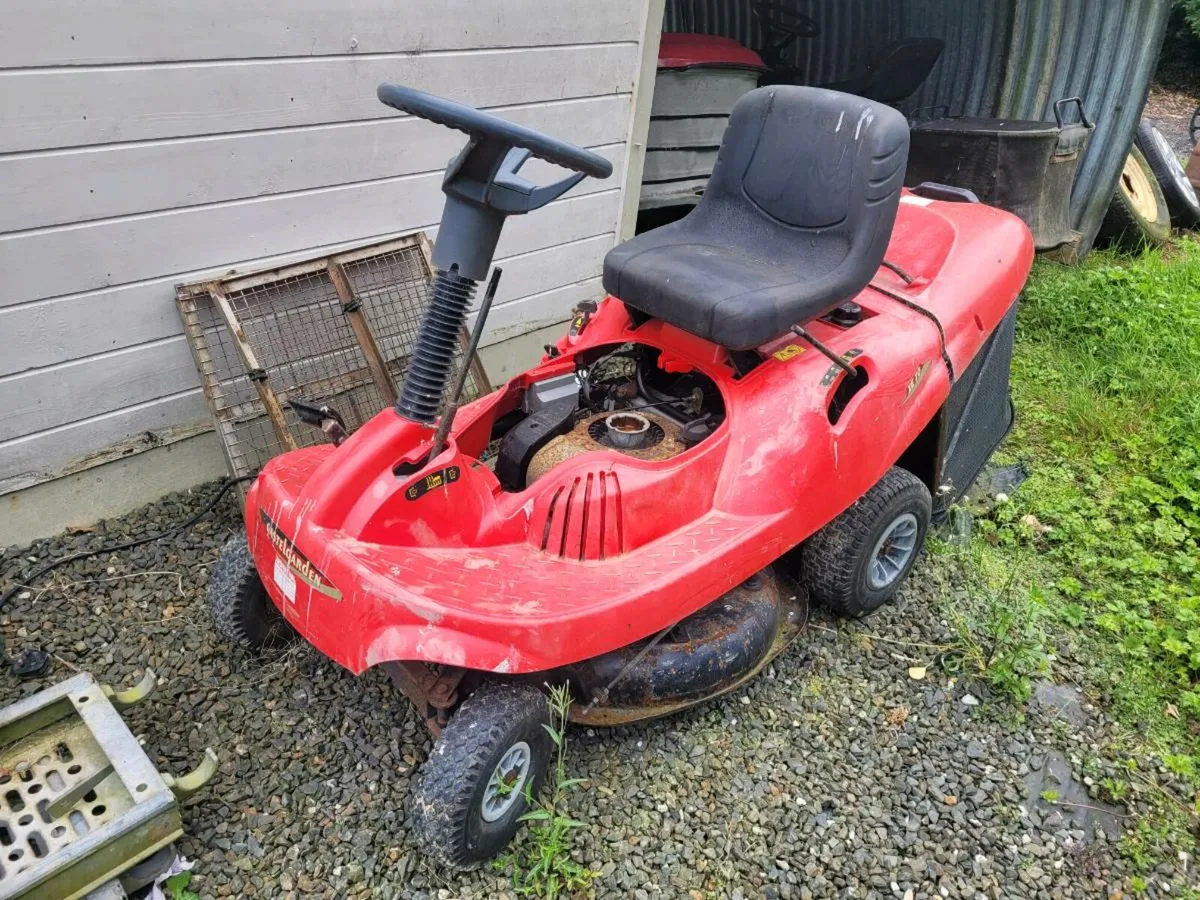 Ride on mowers x 3 - Image 4
