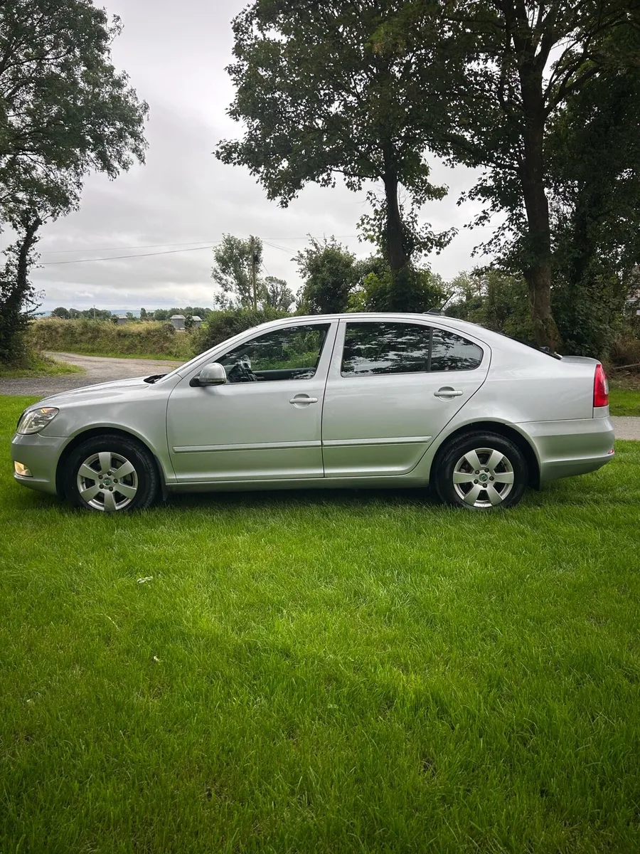 Skoda Octavia *Low Mileage* - Image 3