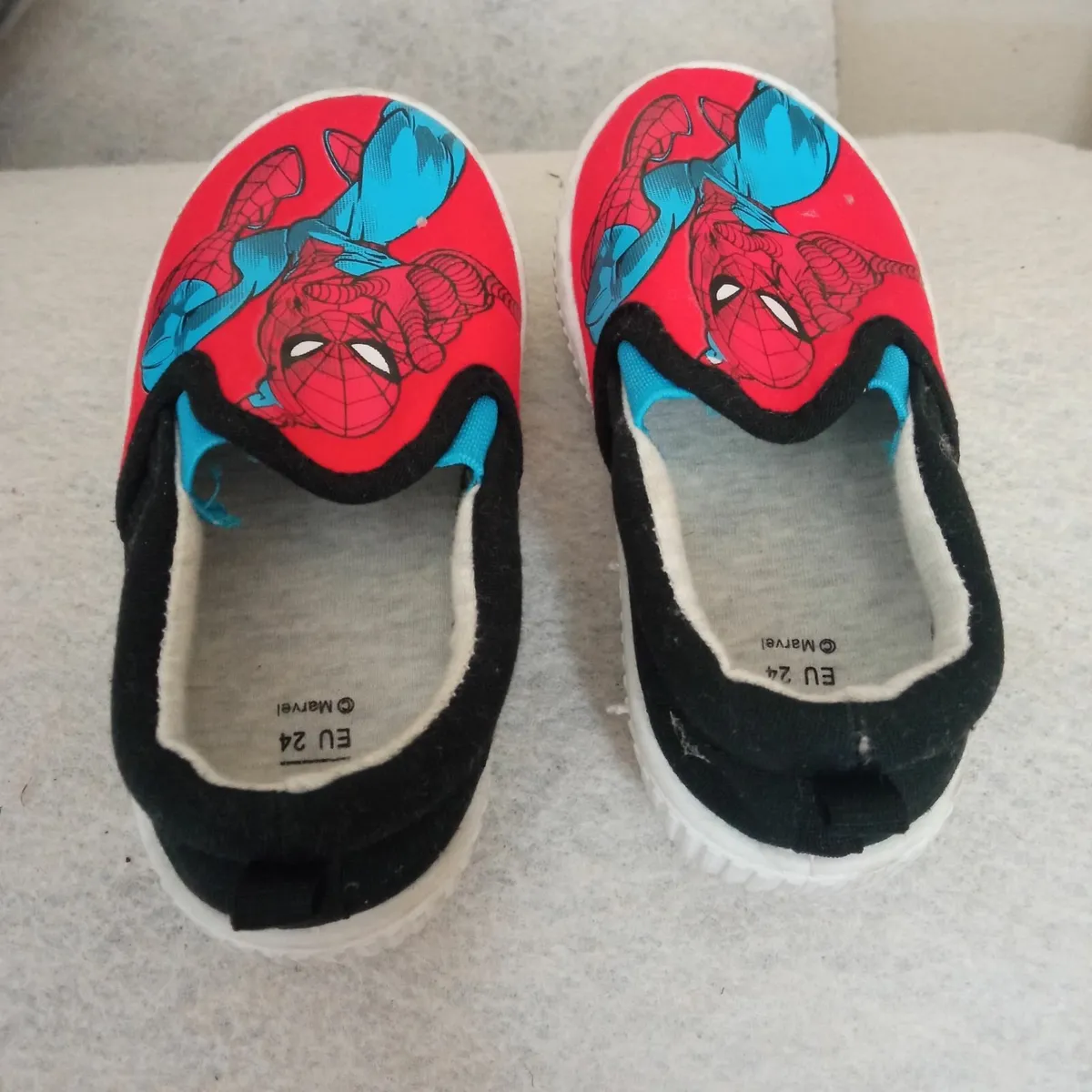 Marvel Slip On Kids Shoes - Image 2