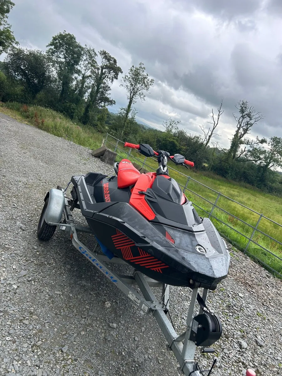 Seadoo Spark Trixx 2up - Image 2