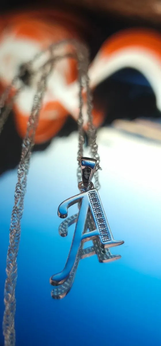 Jewellery - Image 1