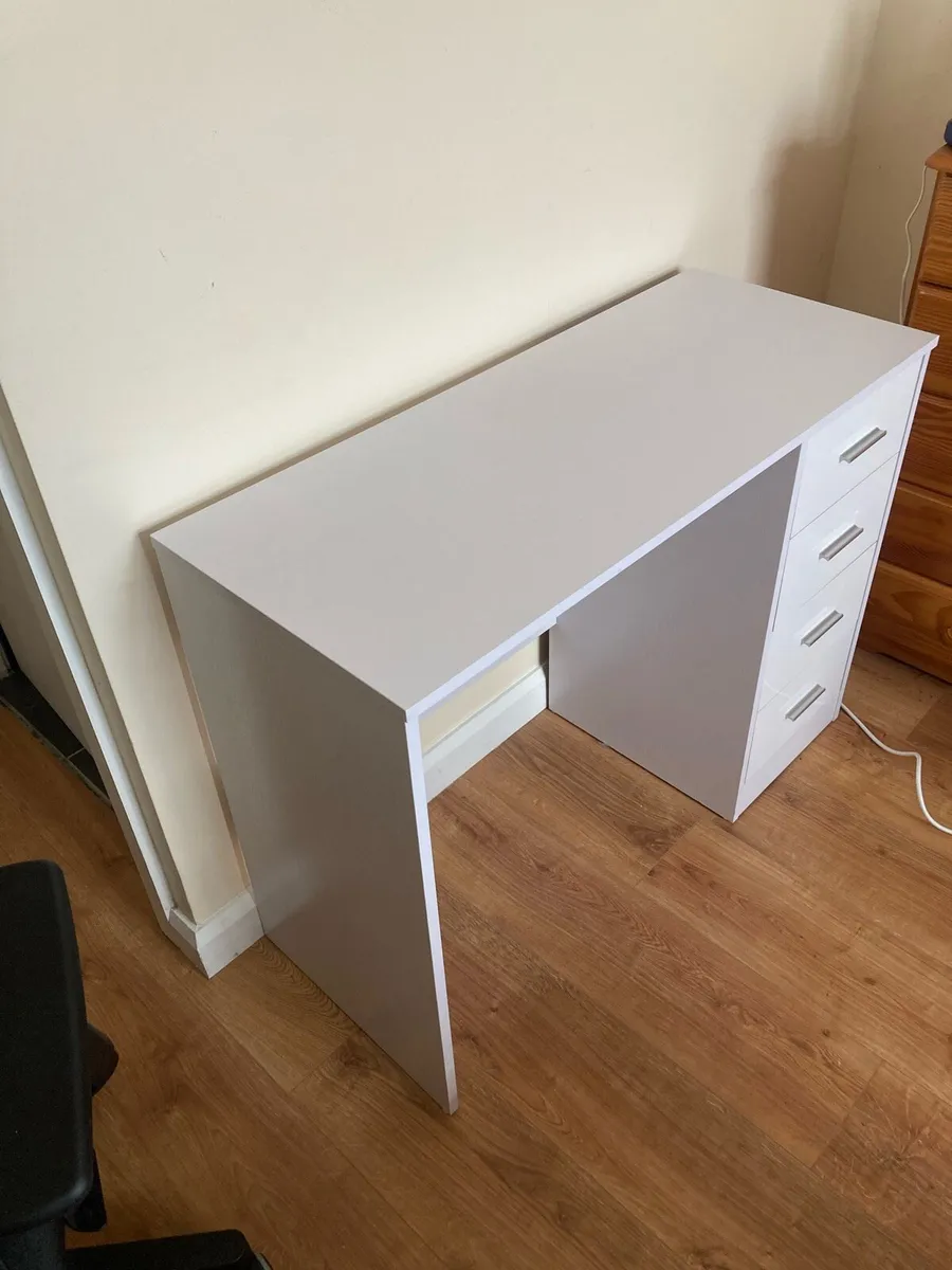 Small Desk - Image 2