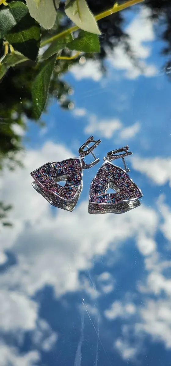 Jewellery - Image 1