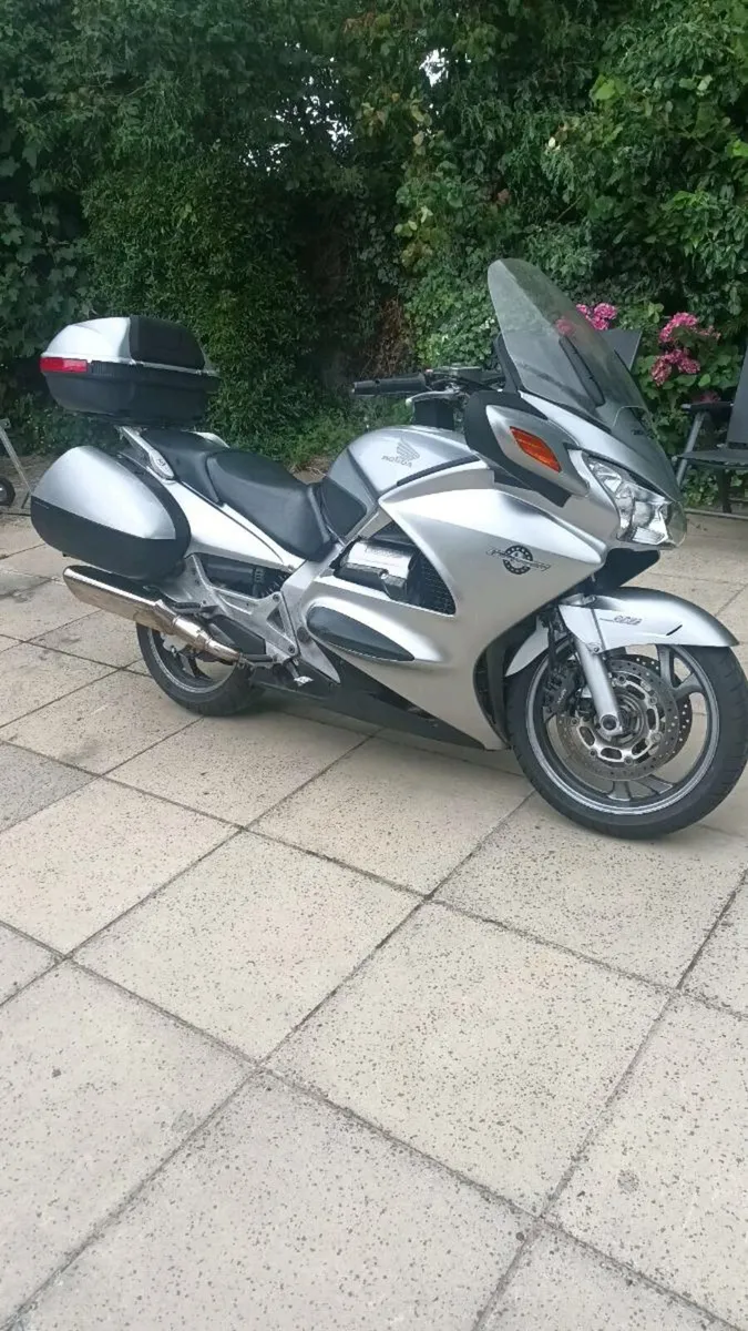 Honda Pan-european 1300 - Image 1