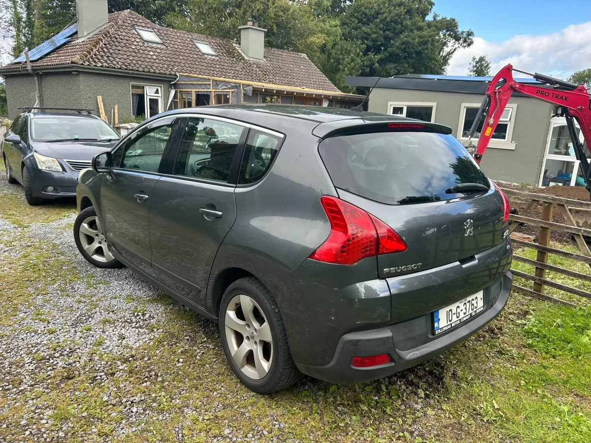 Peugeot 3008 2010 - Image 2