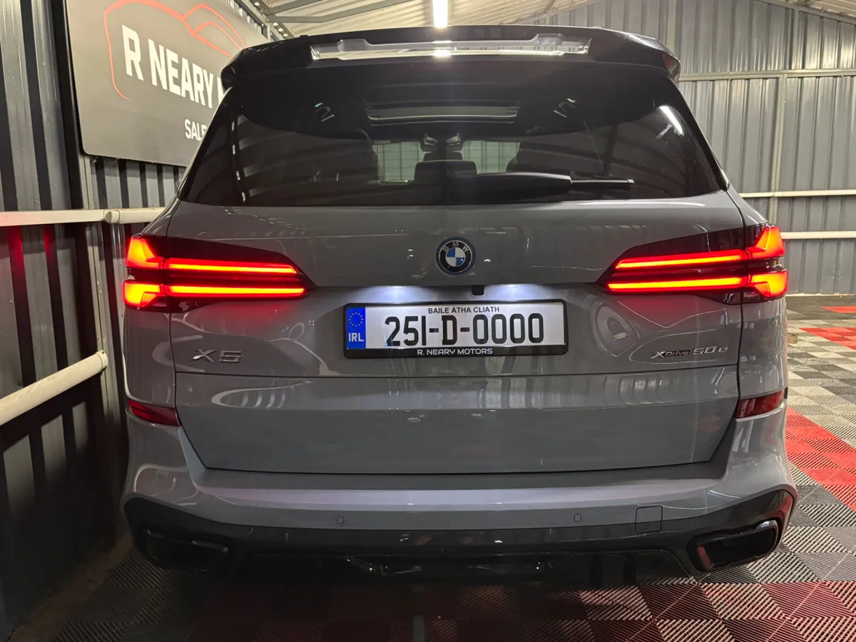 2025 251 BMW X5 50e M-Sport Pro Plus Auto - Image 2