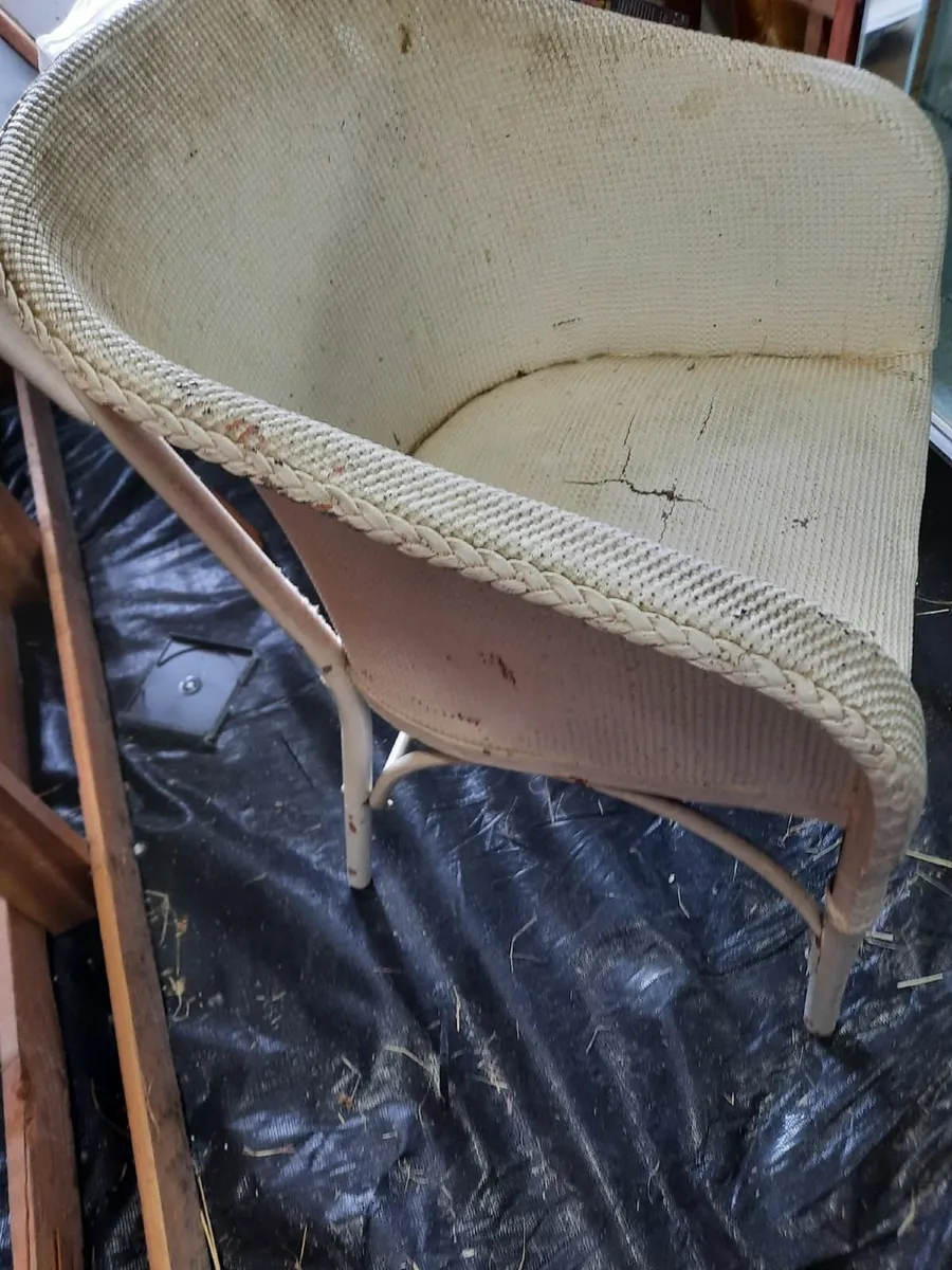 Antique armchair - Image 2