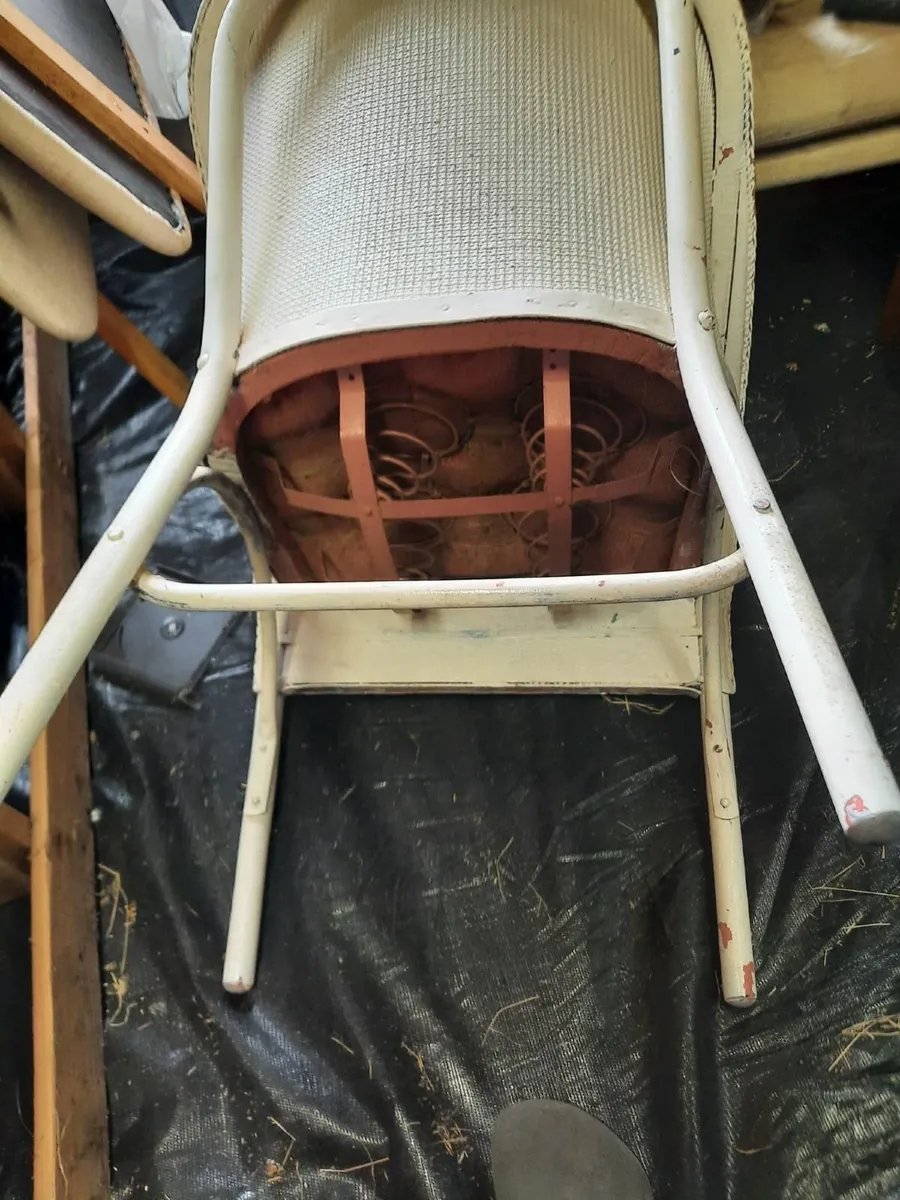 Antique armchair - Image 3