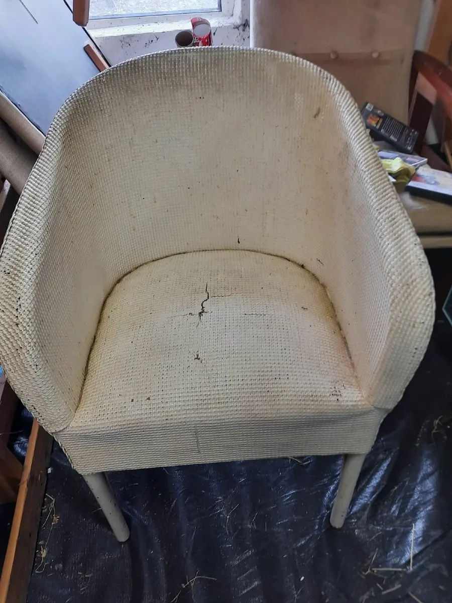 Antique armchair - Image 1