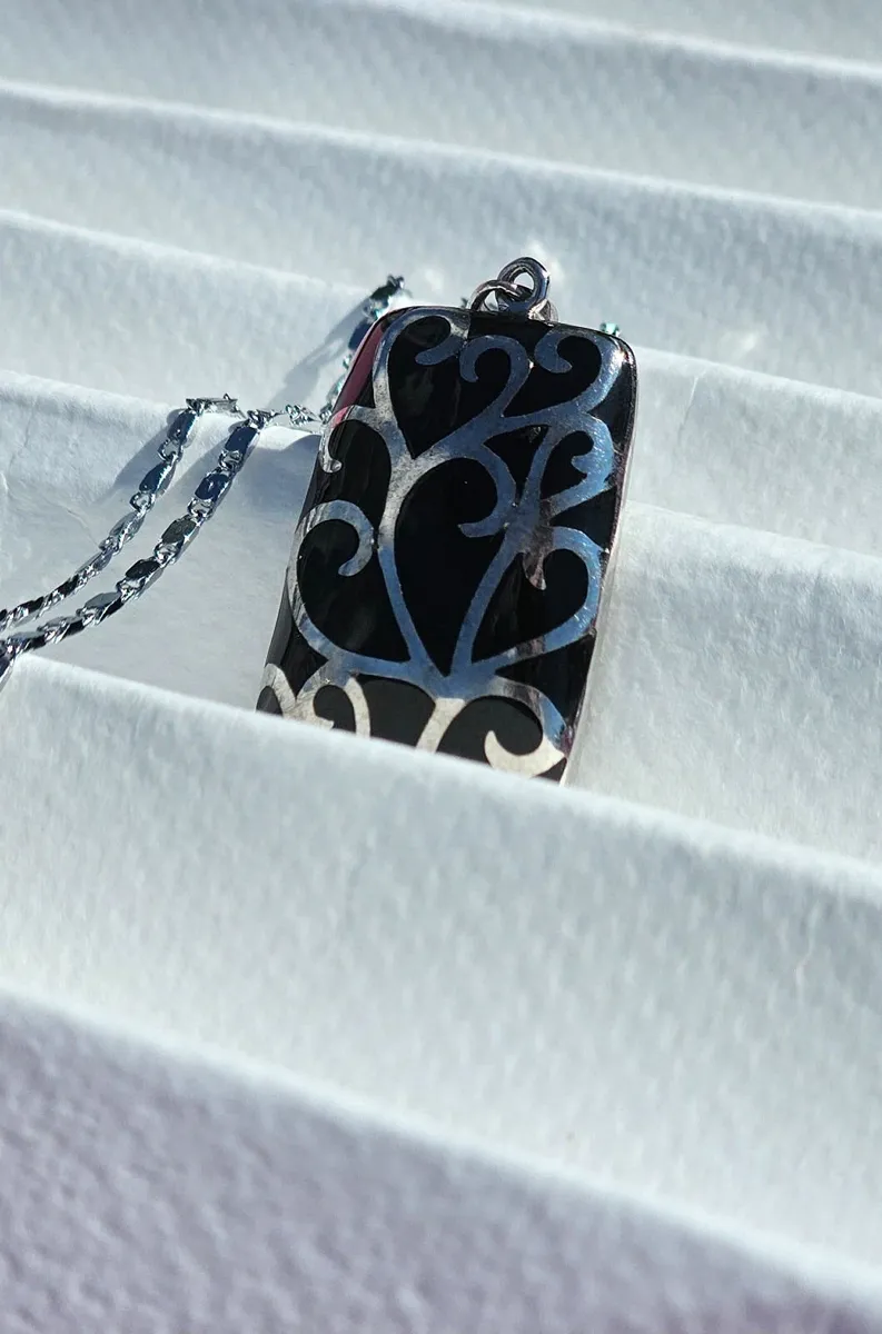 Jewellery - Image 1