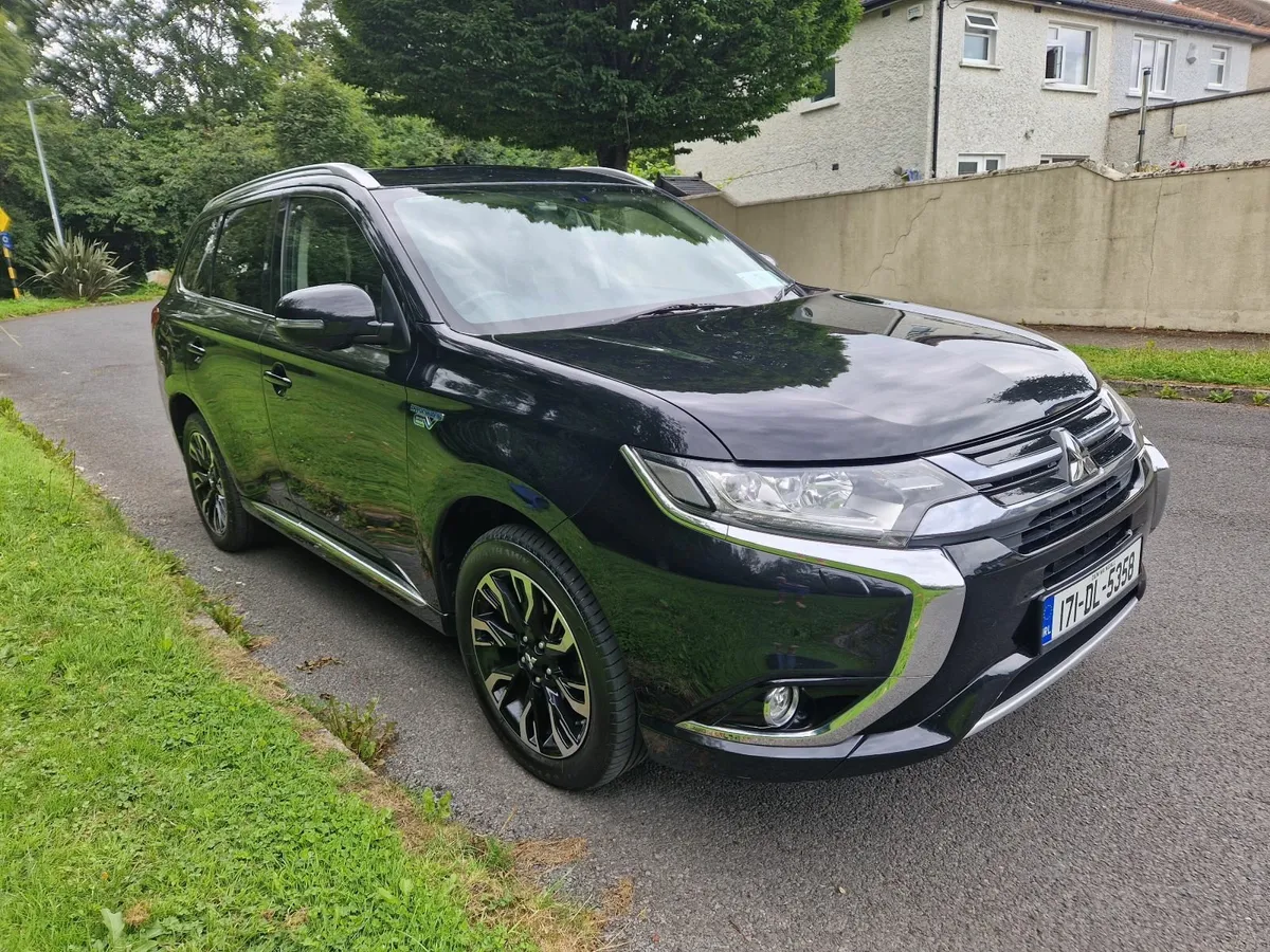 Mitsubishi Outlander PHEV 4h - Image 2