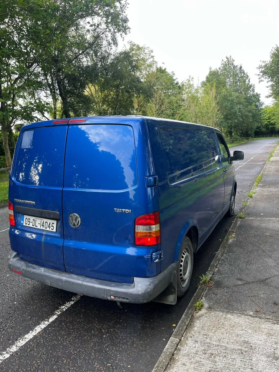 09 V.W T5 2.5Tdi - Image 3