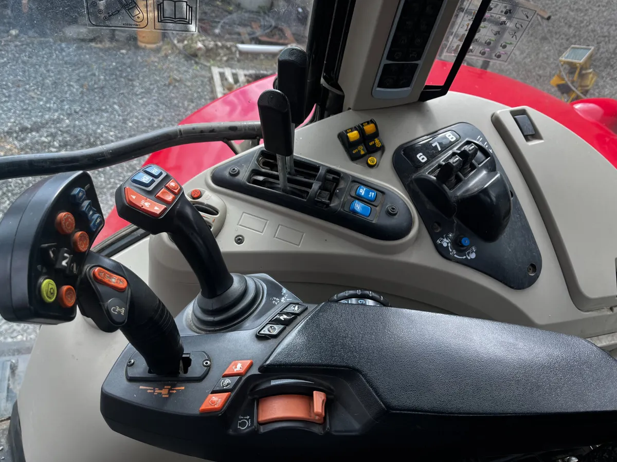 2020 MF 7720s + Loader (3626 hrs) - Image 4