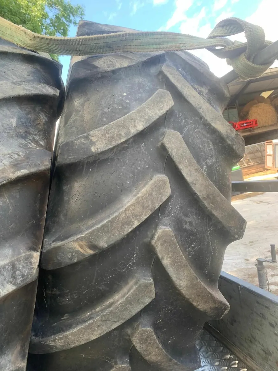 Tractor tyres - Image 2