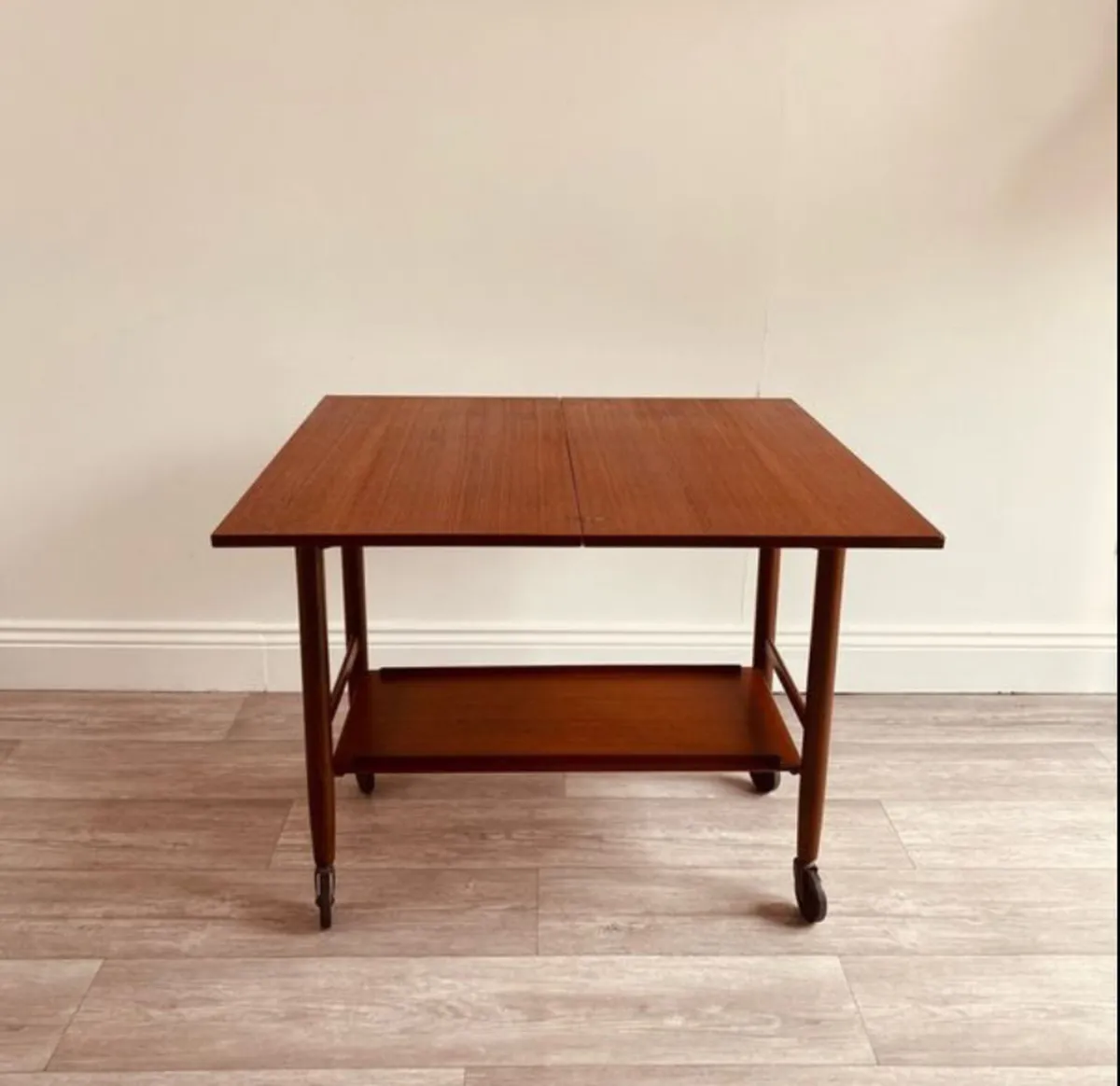 Mid Century Extendable Tea Trolley Side Table - Image 4