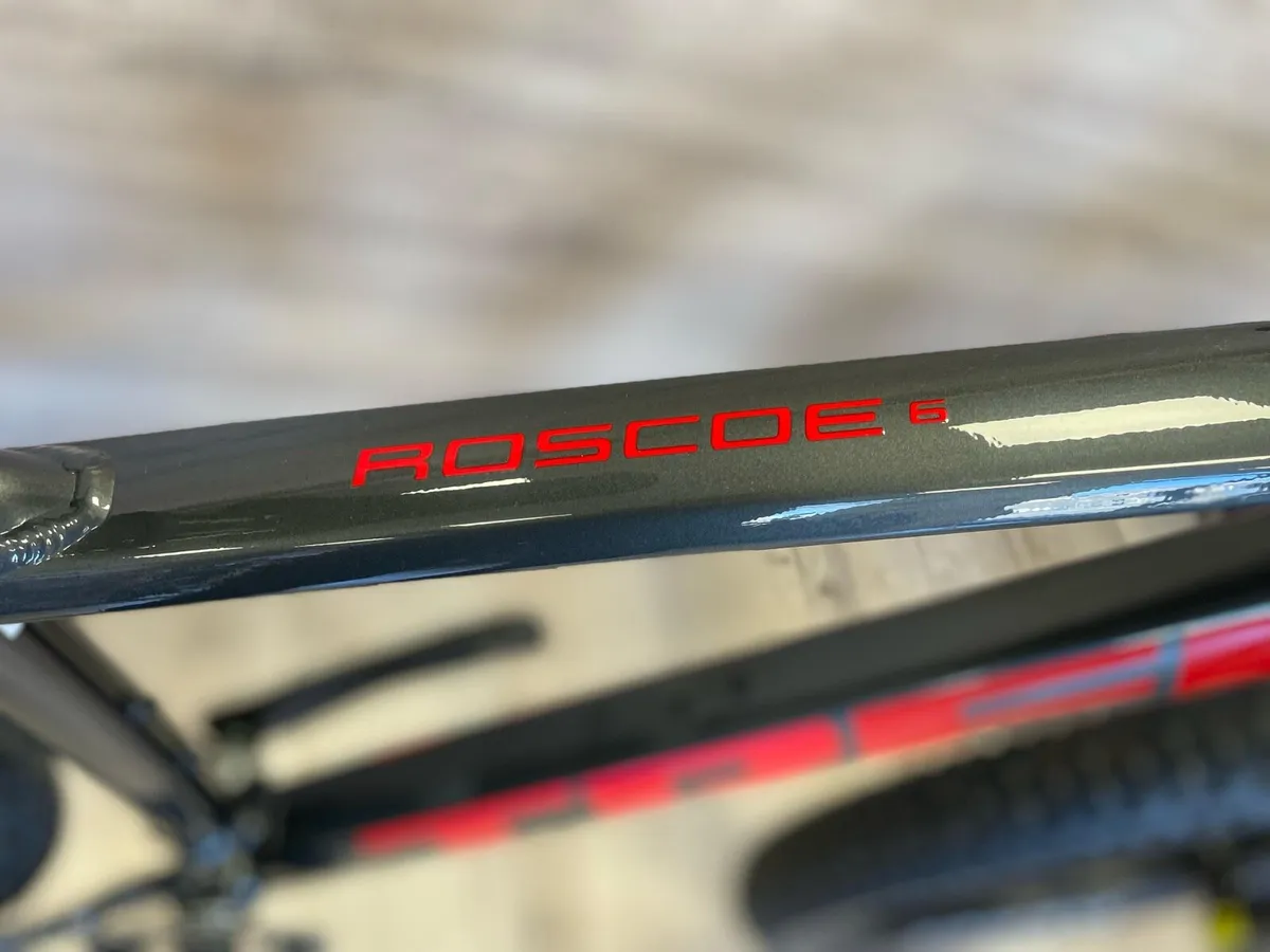 Trek Roscoe 6 (Brand new) - Image 4