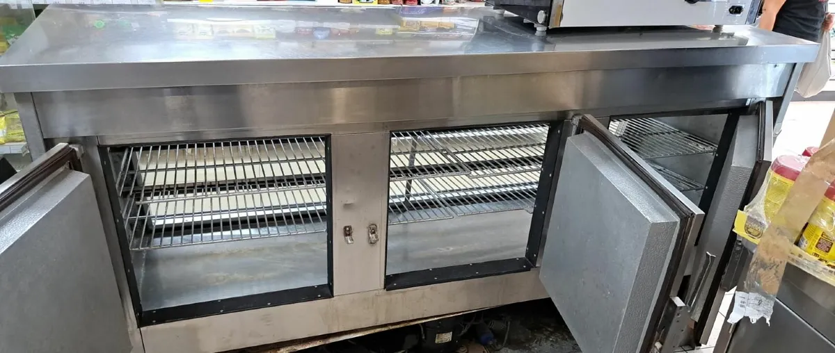 counter fridge display - Image 3