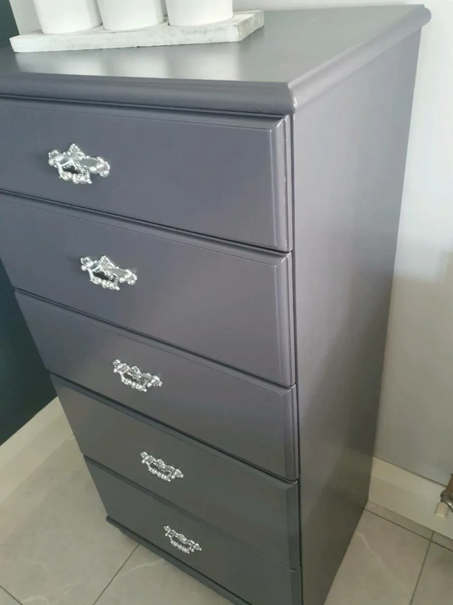 Large Tallboy Chest of Drawers - Image 3
