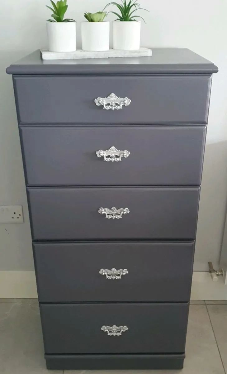 Large Tallboy Chest of Drawers - Image 4