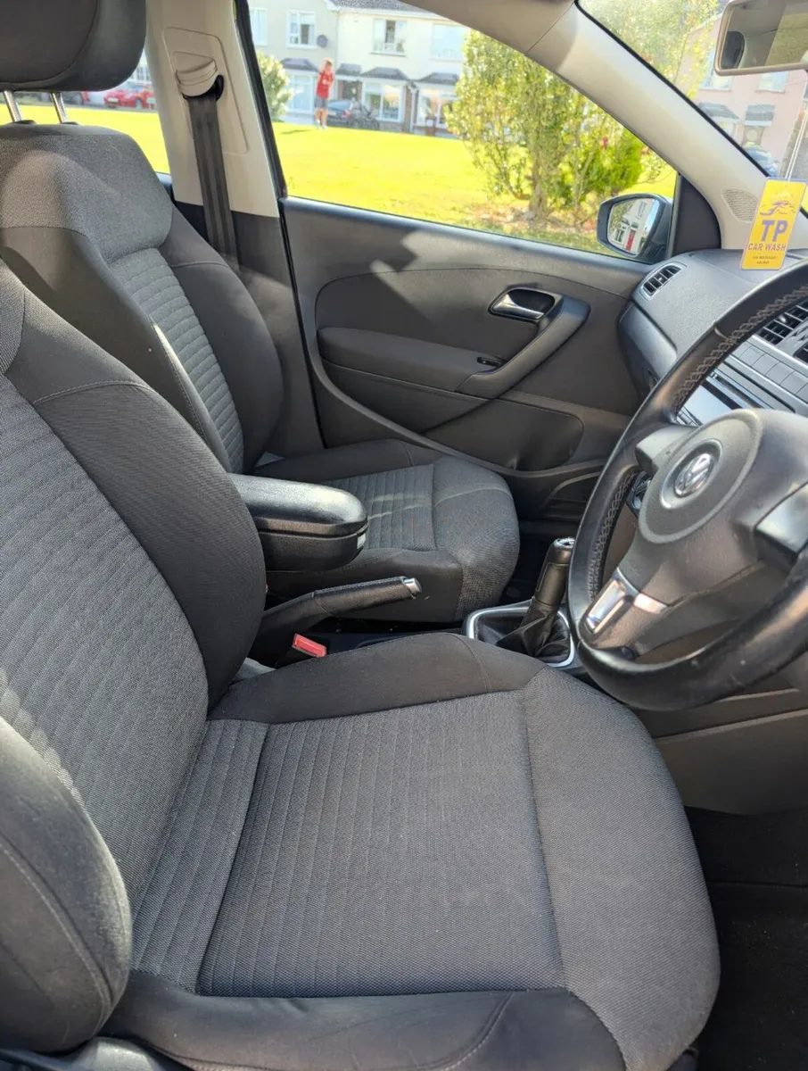 Volkswagen Polo 2010 - Image 3