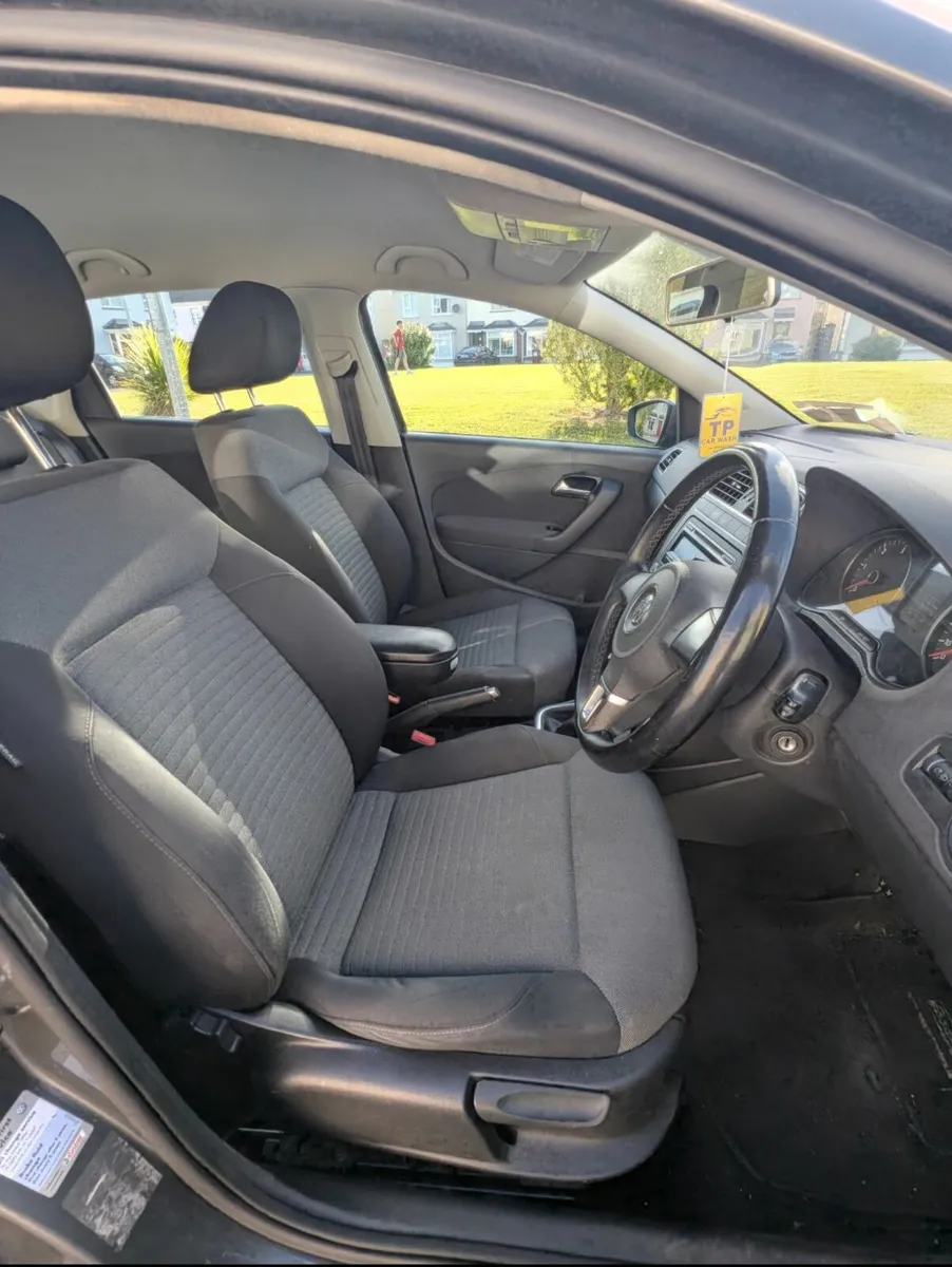 Volkswagen Polo 2010 - Image 4