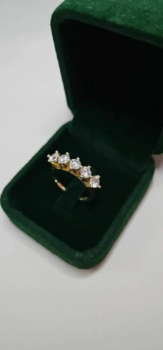 Jewellery - Image 2