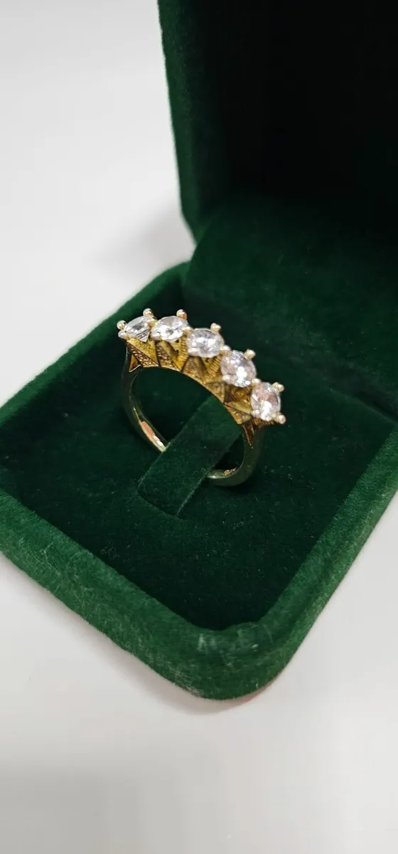 Jewellery - Image 3
