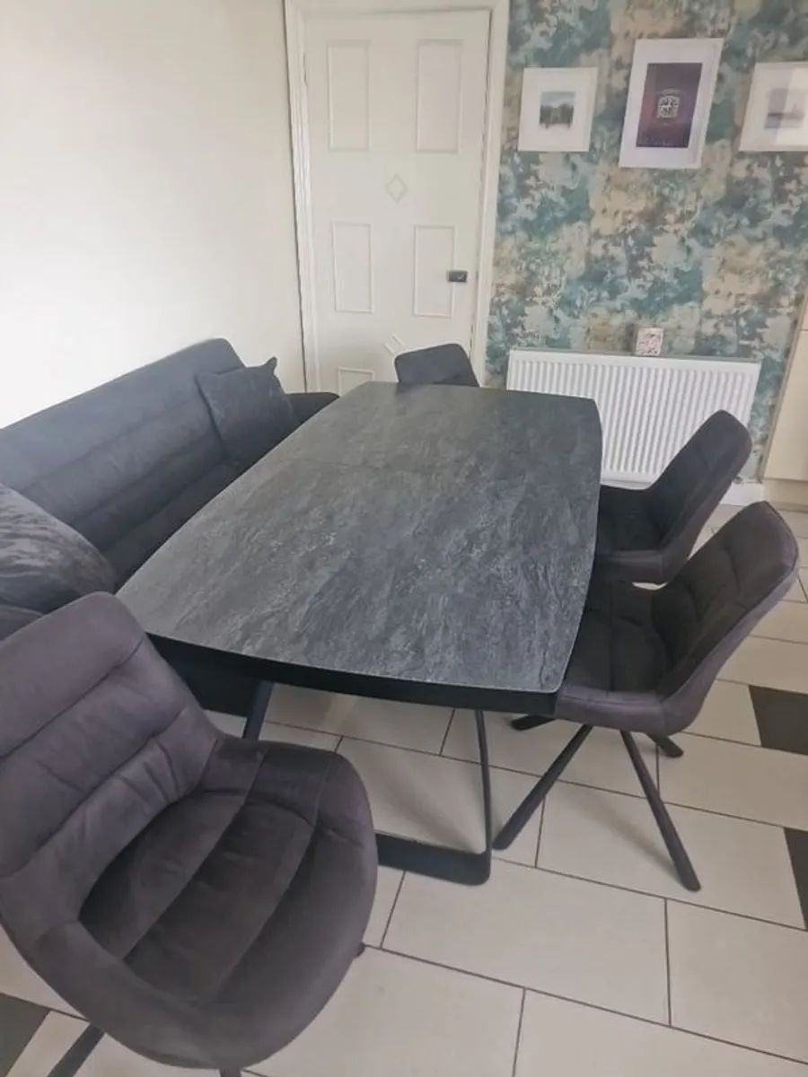 Kitchen - Image 3