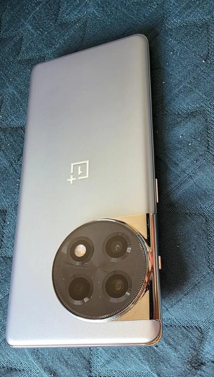 OnePlus 11R 5G - Image 1