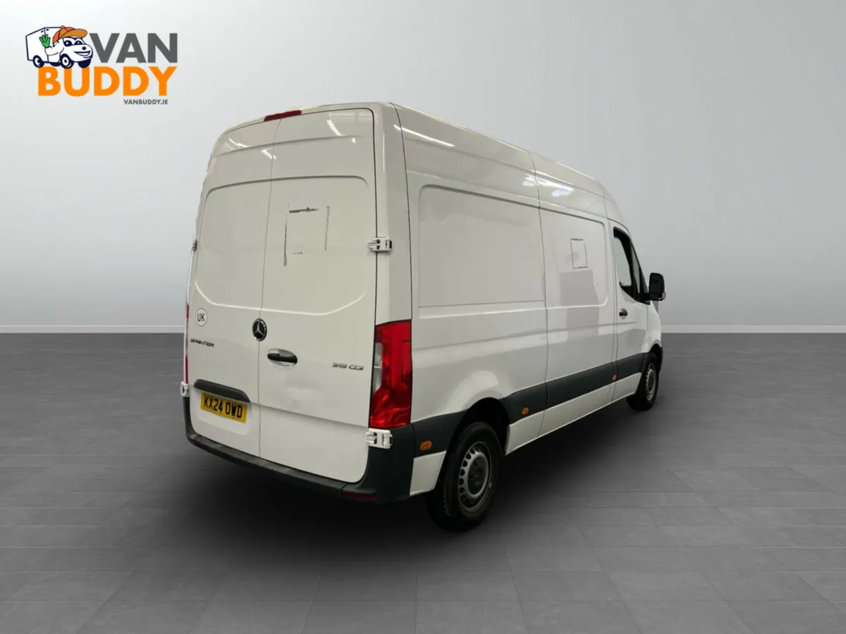 Mercedes-Benz Sprinter 2.0 315 CDI Progressive FWD - Image 3