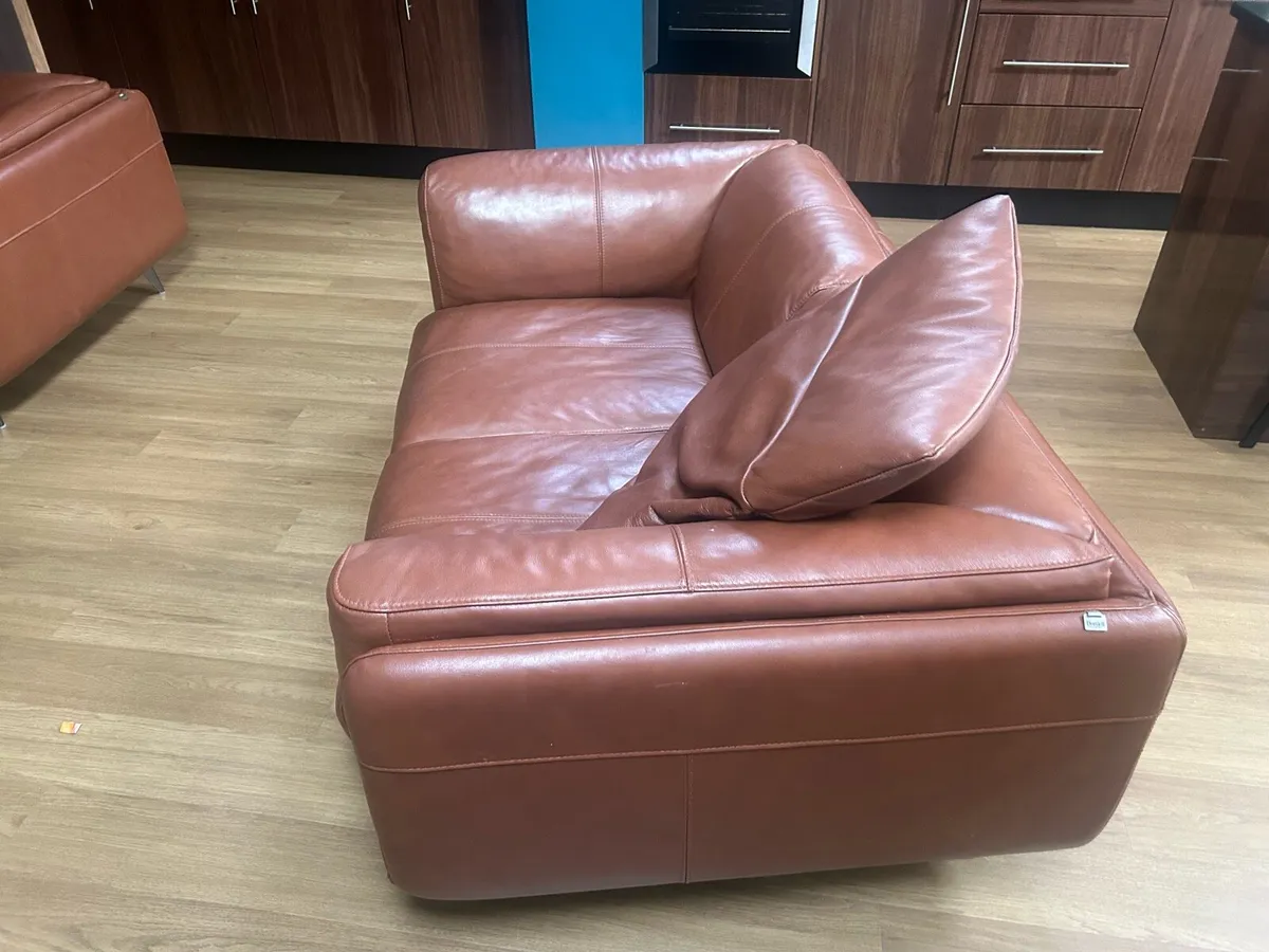 Brown leather 2 x2 seater chairs and armchair - Image 1