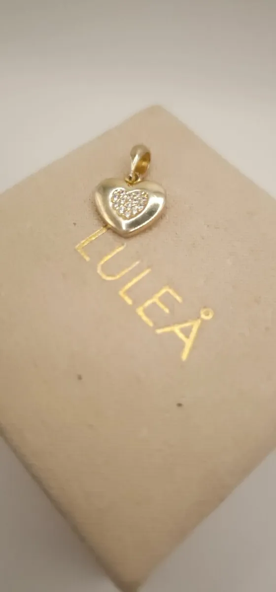 Jewellery - Image 1