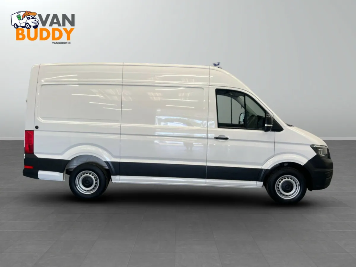 Volkswagen Crafter 2.0 TDI CR35 Trendline FWD MWB - Image 1