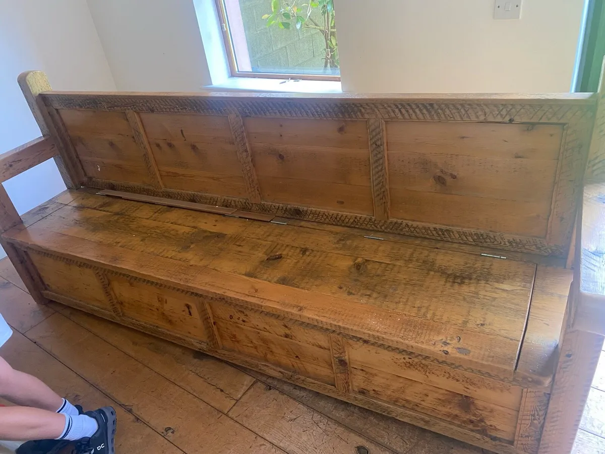 Linehans Design Bench - Image 2