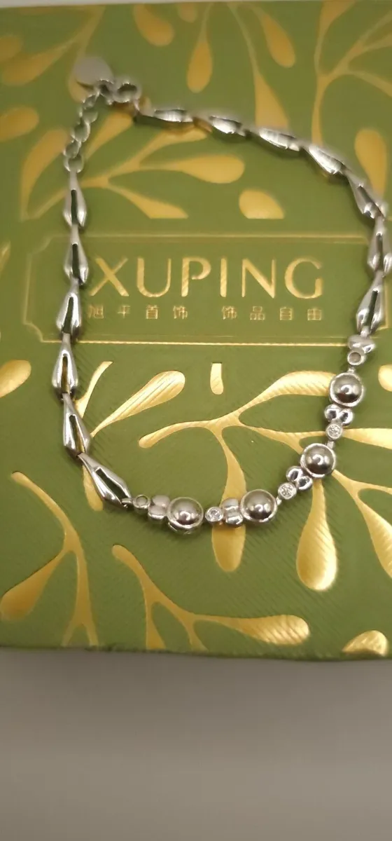 Jewellery - Image 2