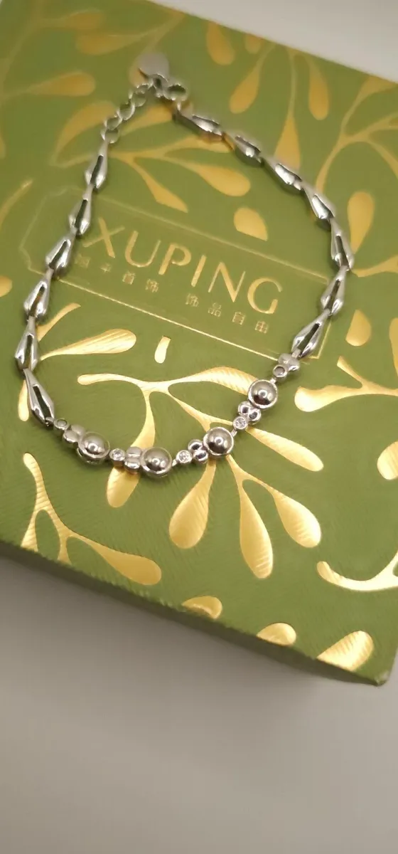Jewellery - Image 4