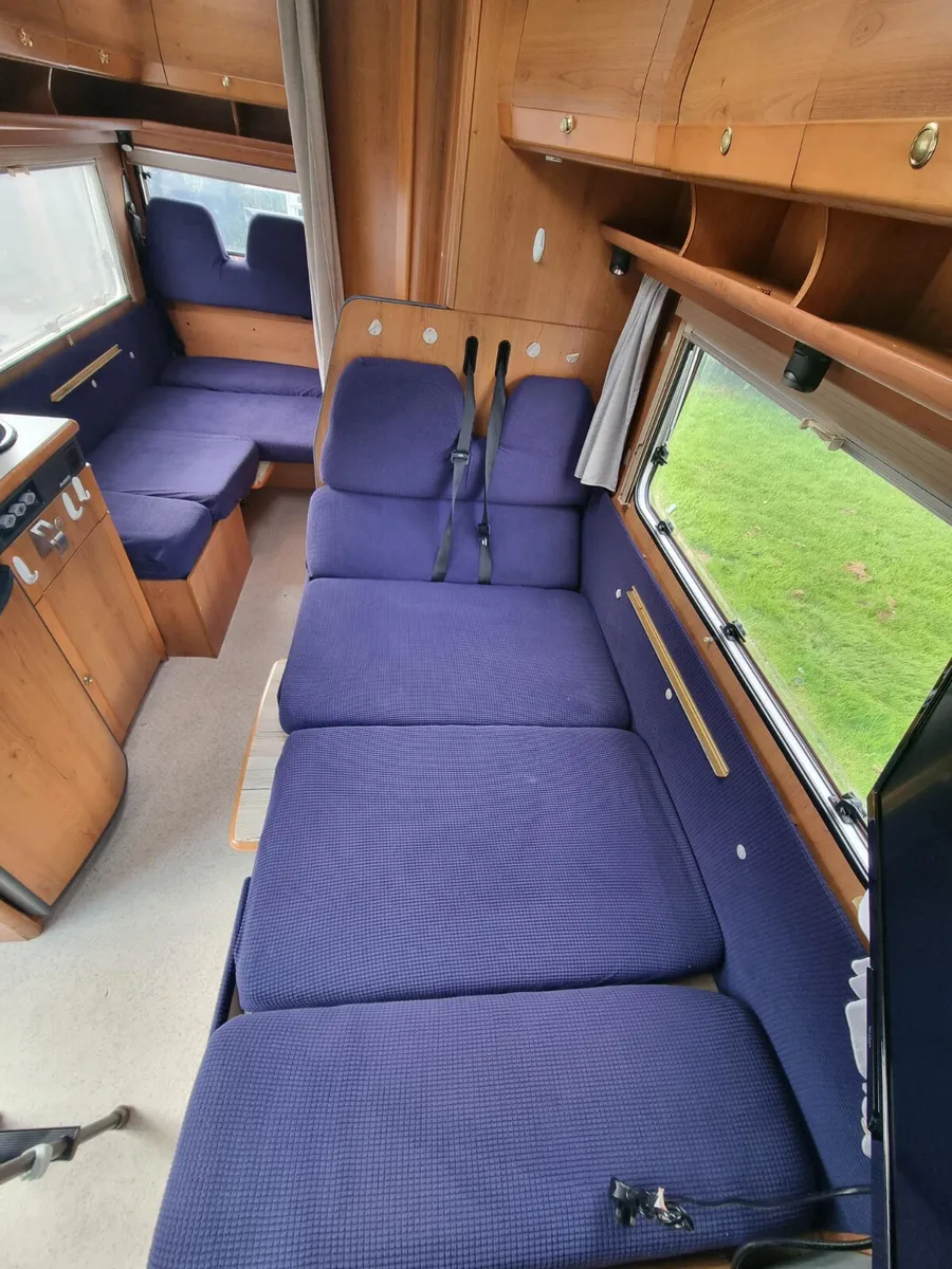Dethleffs Globetrotter – 6 Berth / 6 Belts - Image 2
