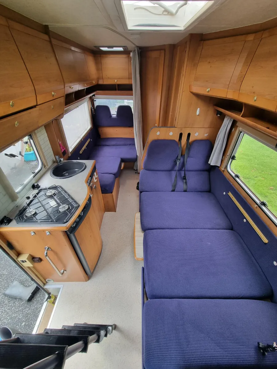 Dethleffs Globetrotter – 6 Berth / 6 Belts - Image 3