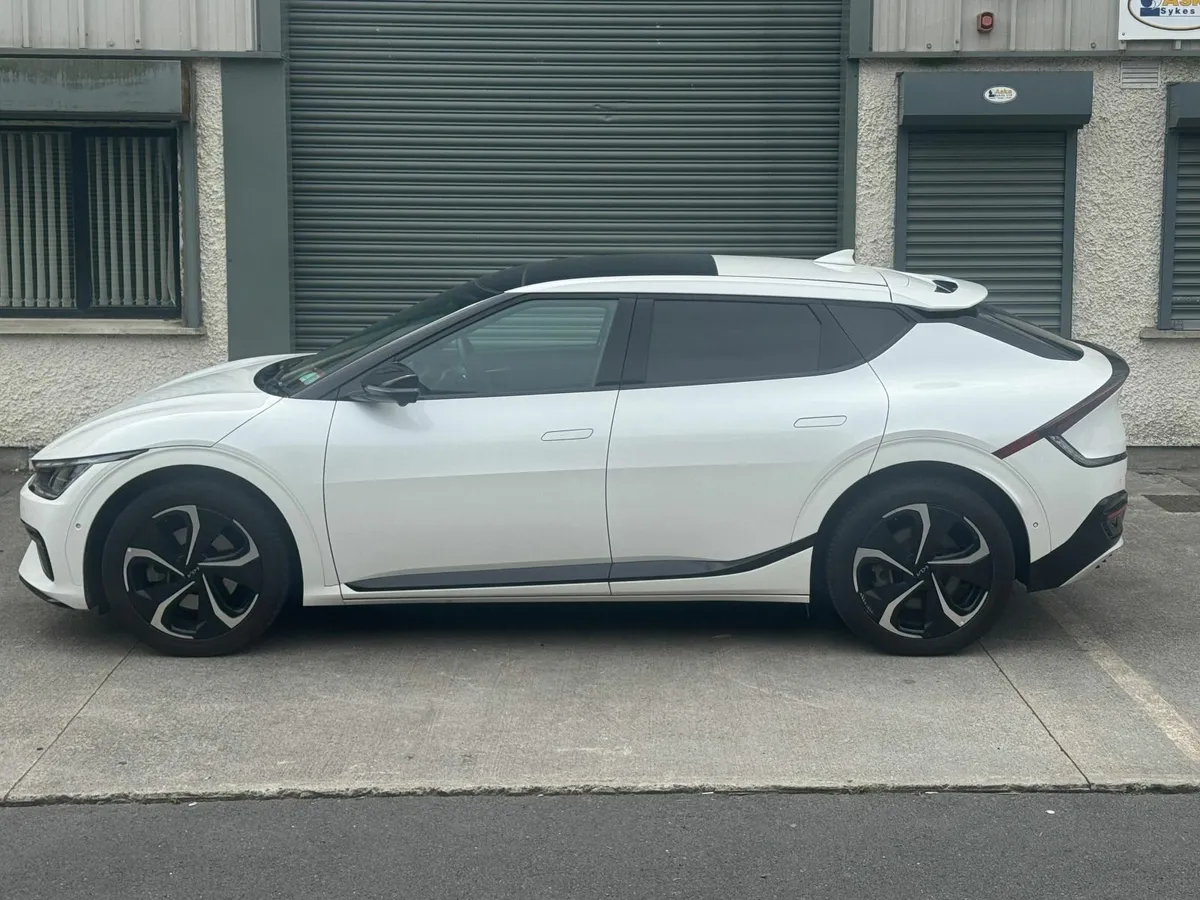 Kia EV6 2022 - Image 3