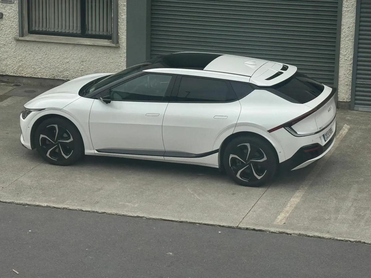 Kia EV6 2022 - Image 4
