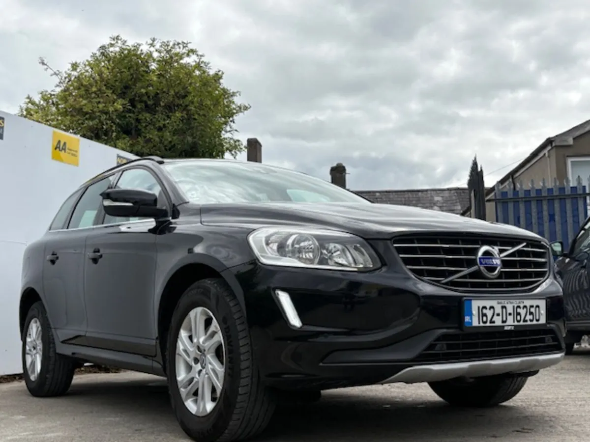 Volvo XC60 2016 D4 FWD GT - Image 1