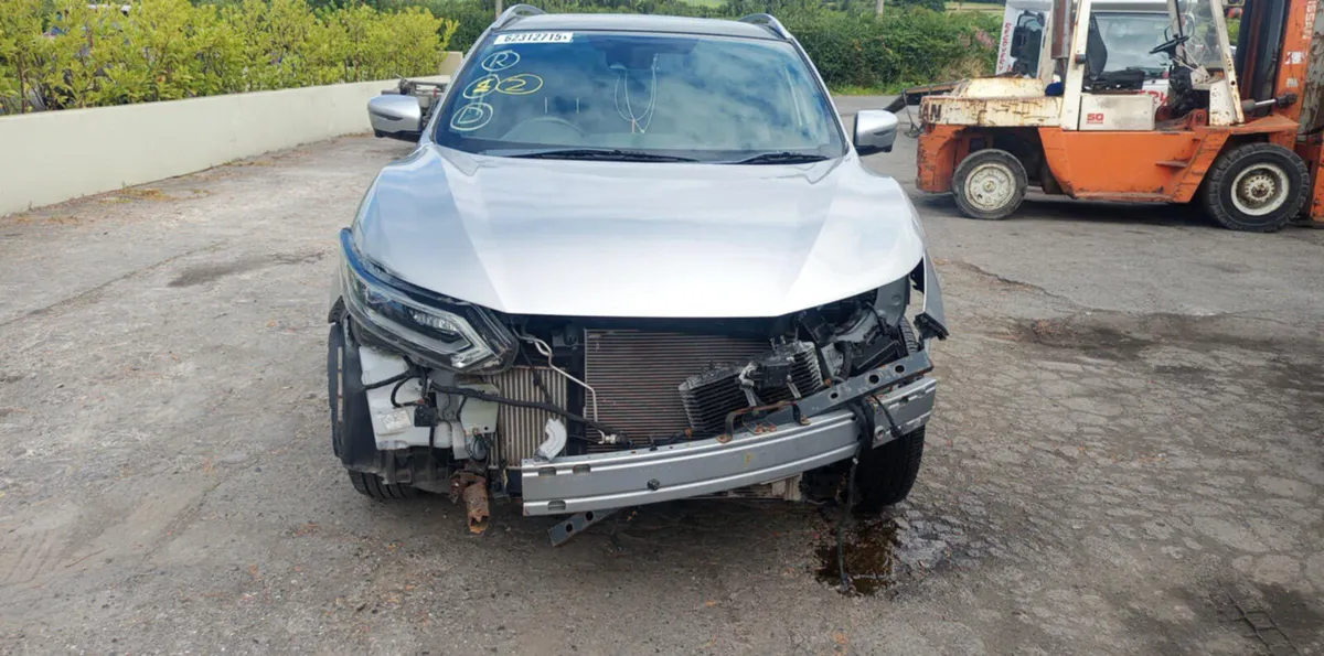 2017 NISSAN QASHQAI 1.2 DIG-T CVT FOR BREAKING! - Image 1