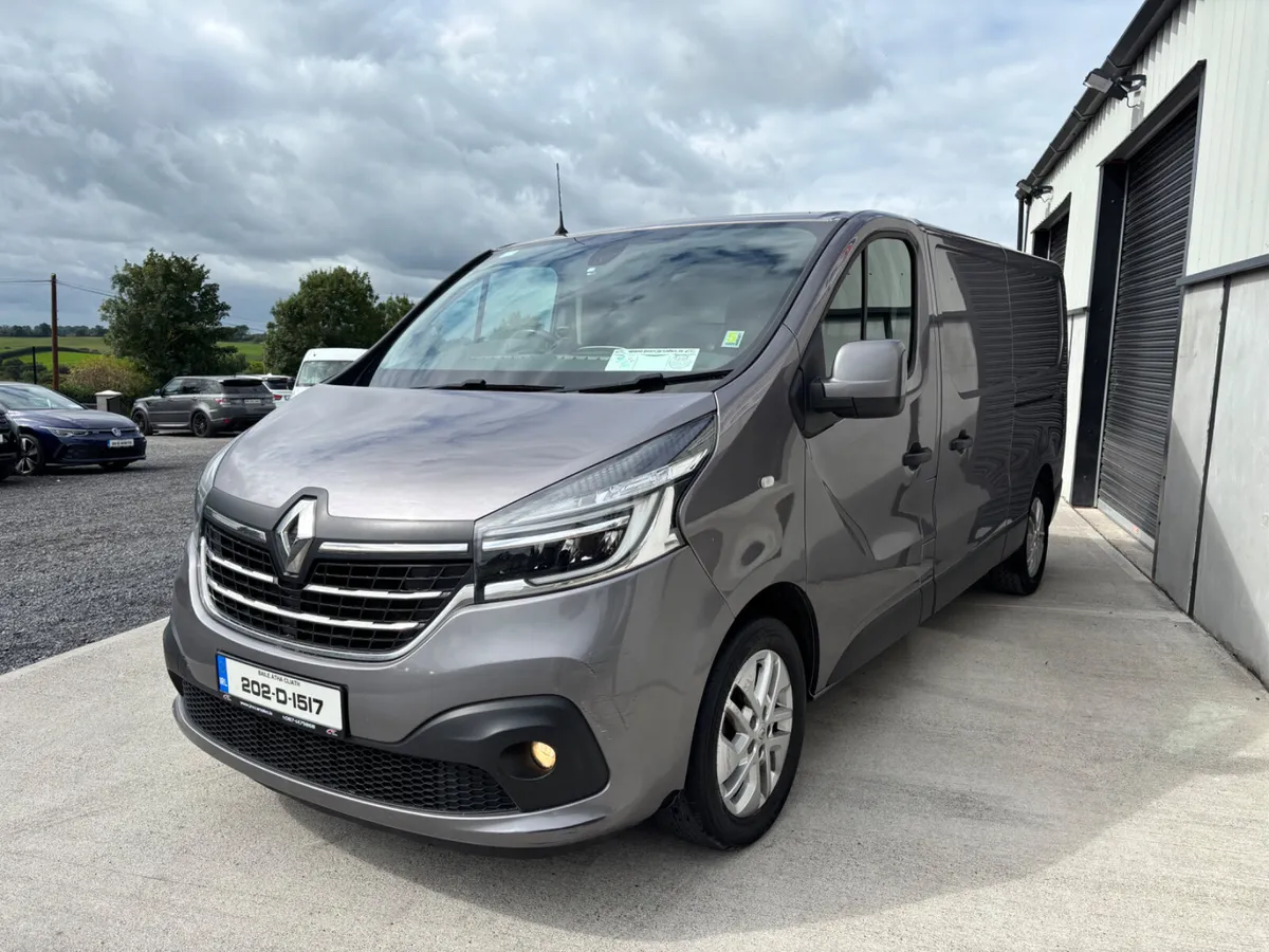 STUNNING RENAULT TRAFFIC SPORT 170 2.0L - Image 3